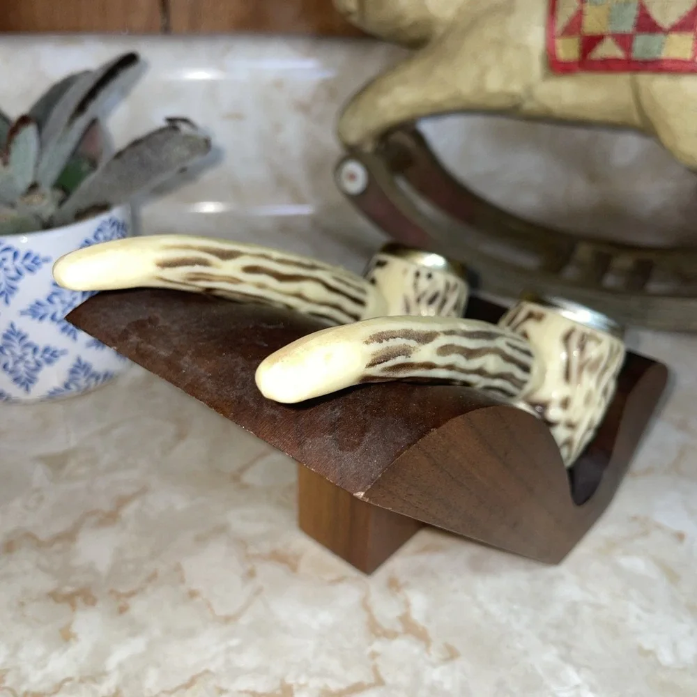 RARE! w Walnut Wood Stand Vintage Novelty Plastic Antler Salt and Pepper Shakers